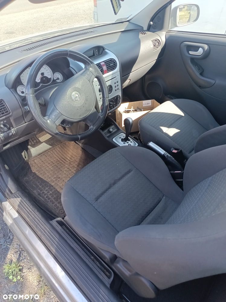 Opel Corsa - 6