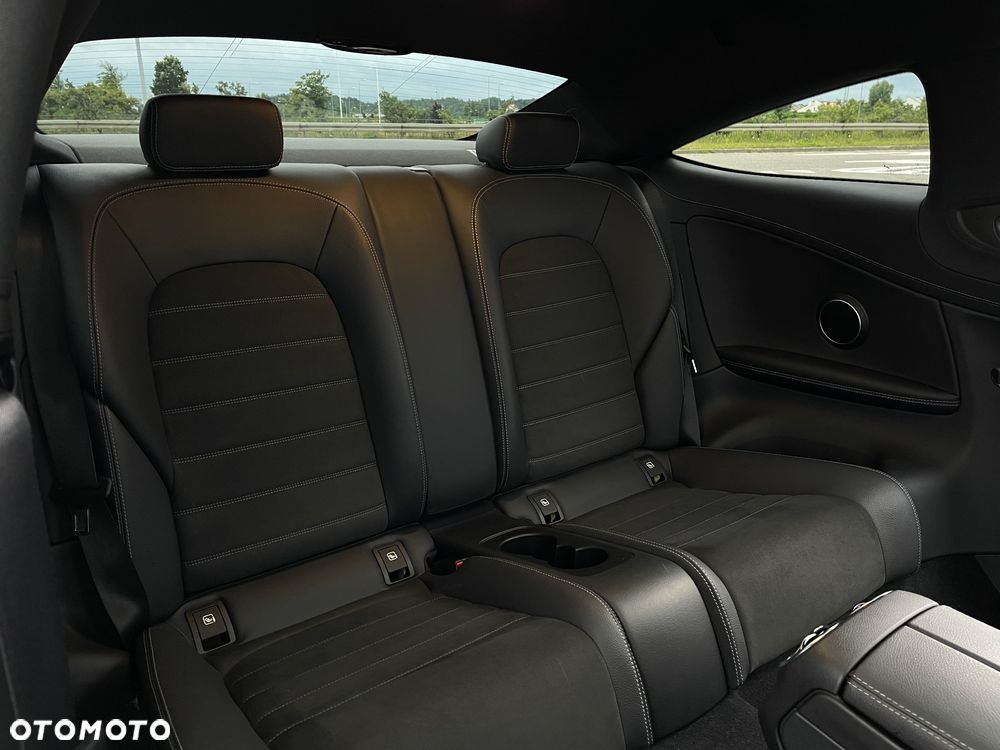 Mercedes-Benz Klasa C 200 7G-TRONIC - 19