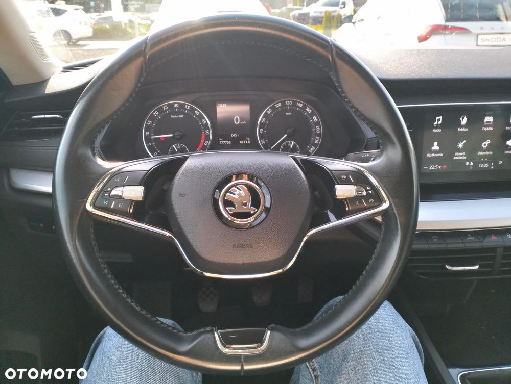 Skoda Octavia 2.0 TDI Ambition - 8
