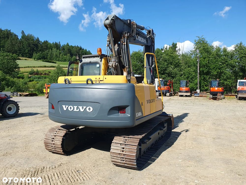 Volvo EC140B LC - 7