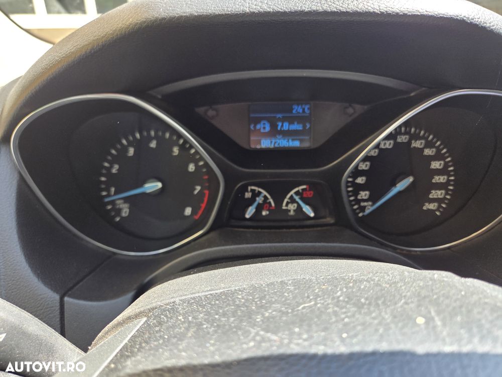Ford Focus - 5