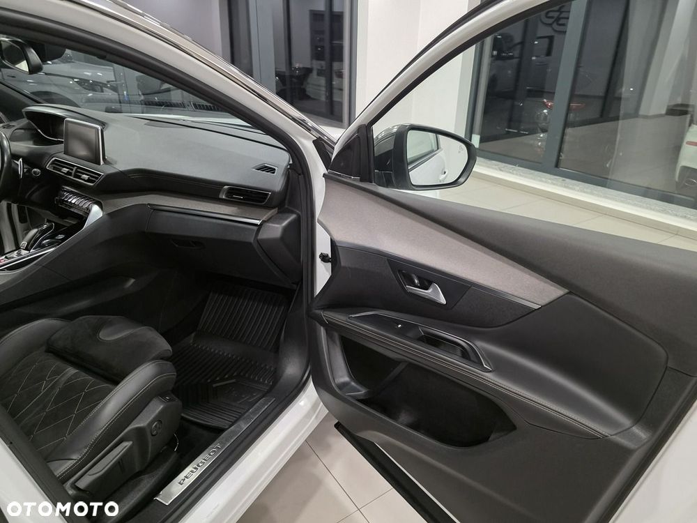 Peugeot 5008 2.0 BlueHDI GT S&S EAT8 - 22