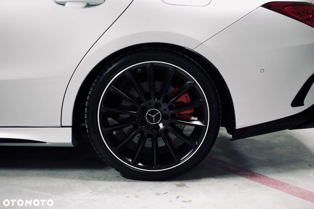 Mercedes-Benz CLA - 15