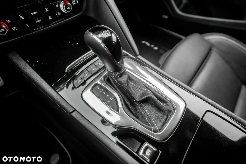 Opel Insignia 2.0 T 4x4 GSi S&S - 31