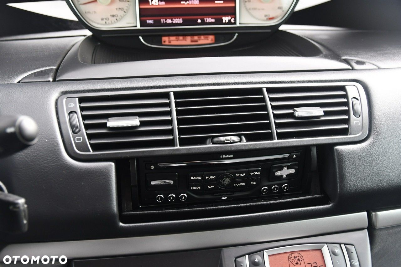 Peugeot 807 - 29