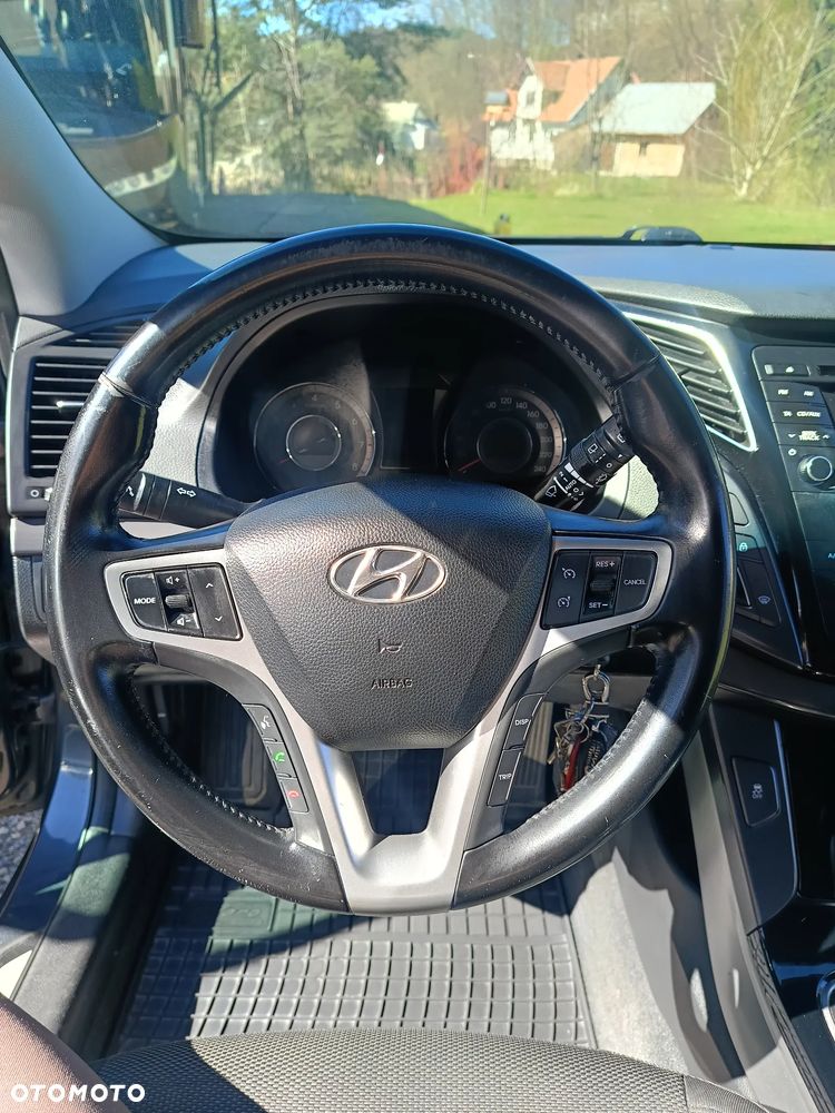 Hyundai i40 1.6 GDI Comfort + - 19