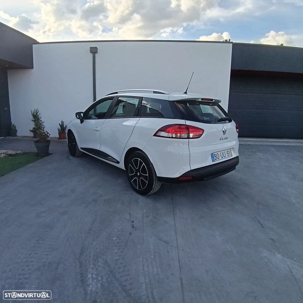 Renault Clio Sport Tourer dCi 90 Limited - 15