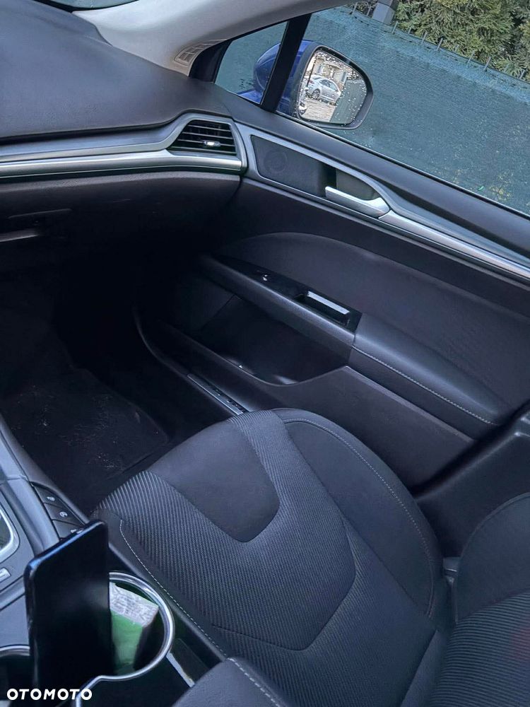 Ford Mondeo 2.0 TDCi Titanium - 18