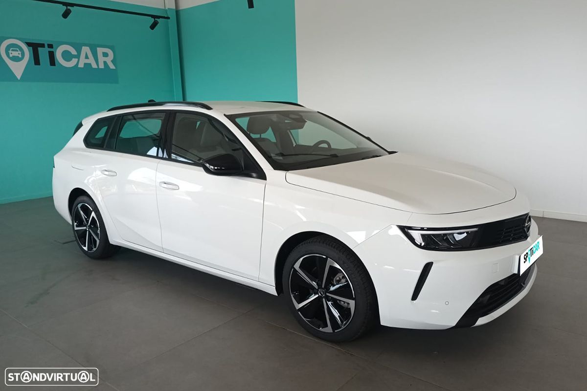 Opel Astra Sports Tourer 1.2 T Hybrid Edition eDCT - 1