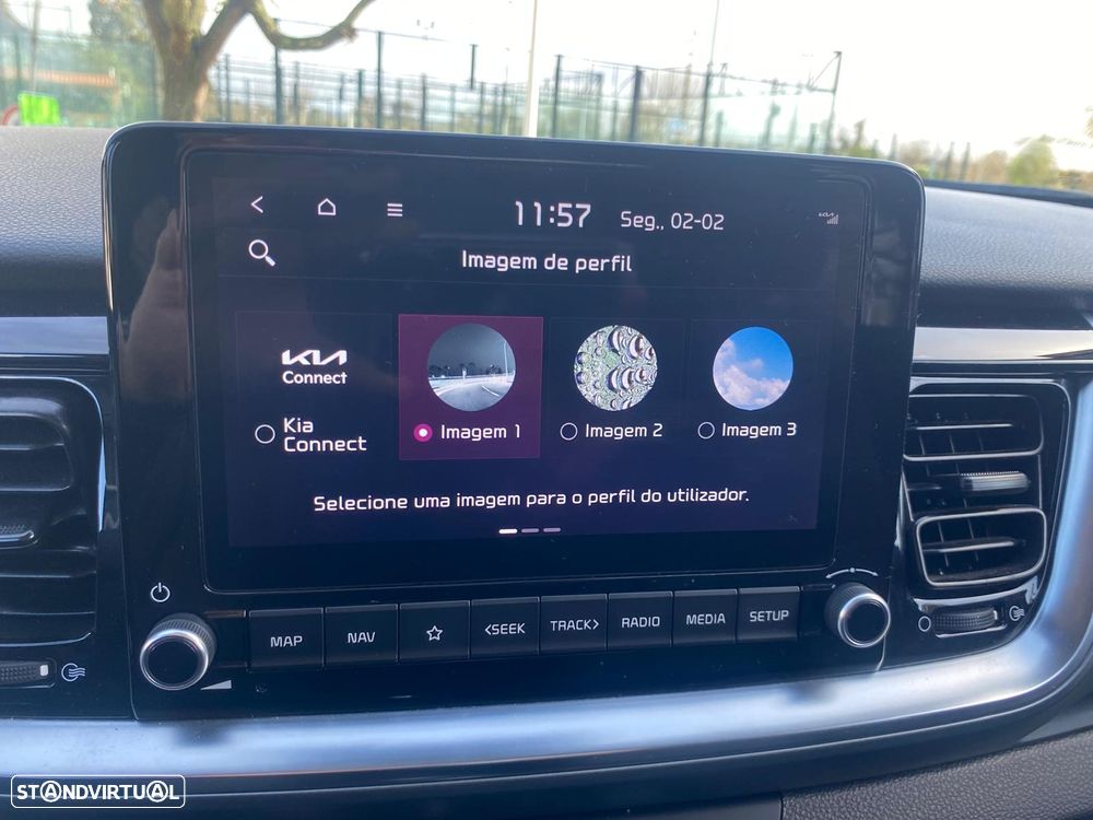 Kia Stonic 1.0 T-GDI Drive - 24