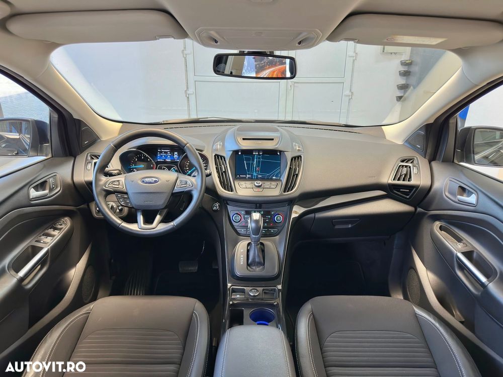 Ford Kuga 2.0 TDCi 4x4 Aut. Titanium - 9