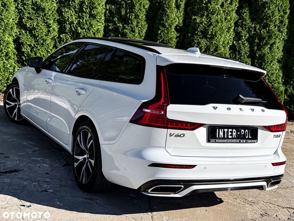 Volvo V60 T8 AWD Recharge Geartronic RDesign - 19