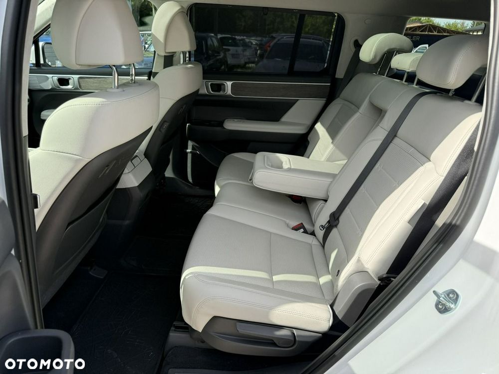 Hyundai Santa Fe - 31