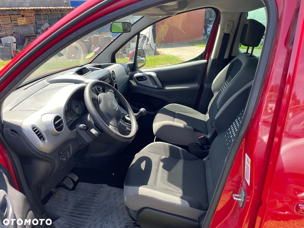 Citroën Berlingo Multispace VTi 95 SELECTION - 16