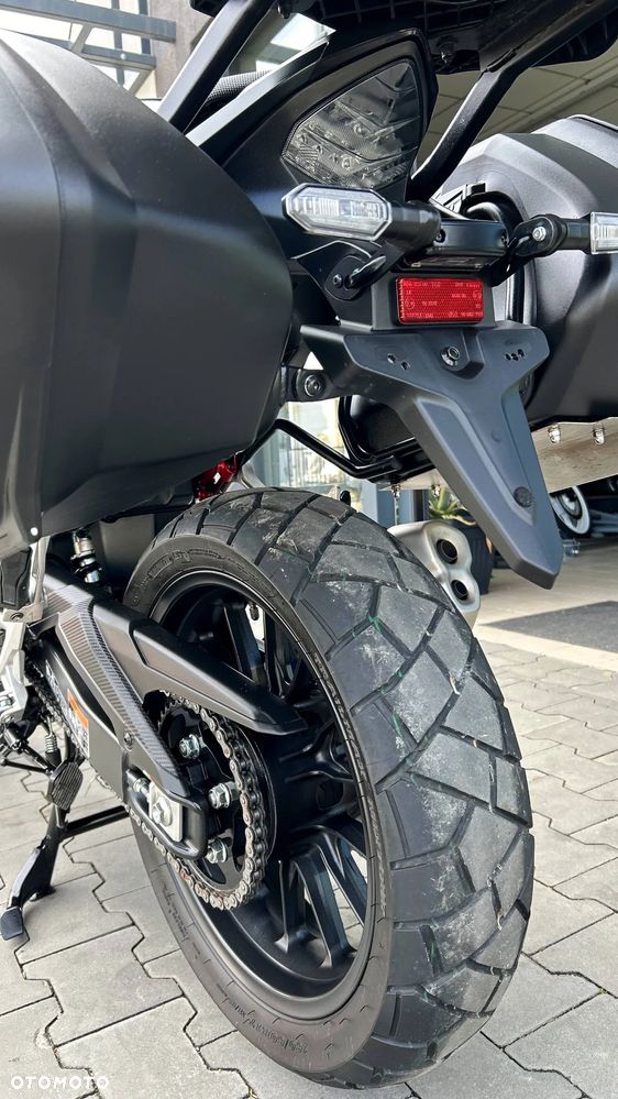 Honda CB - 23