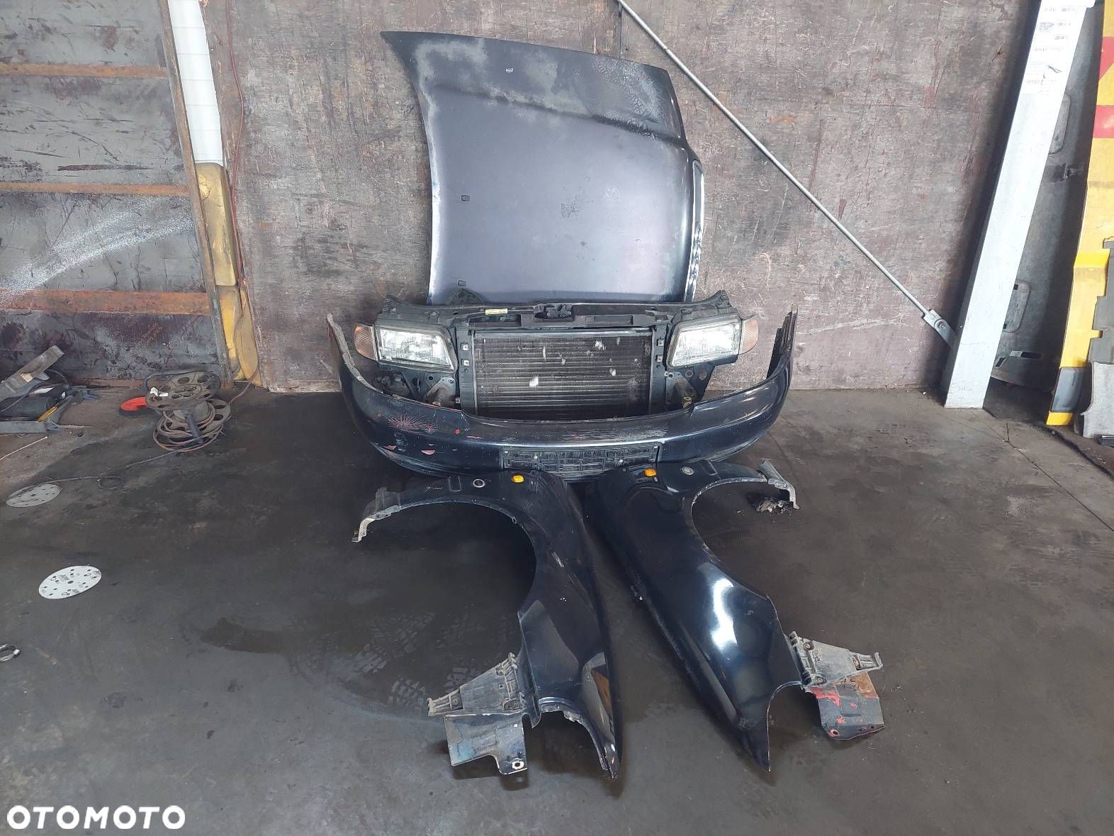 KOMPLETNY PRZÓD MASKA PAS ZDERZAK BŁOTNIKI LAMPY AUDI A4 B5 LZ5L - 1