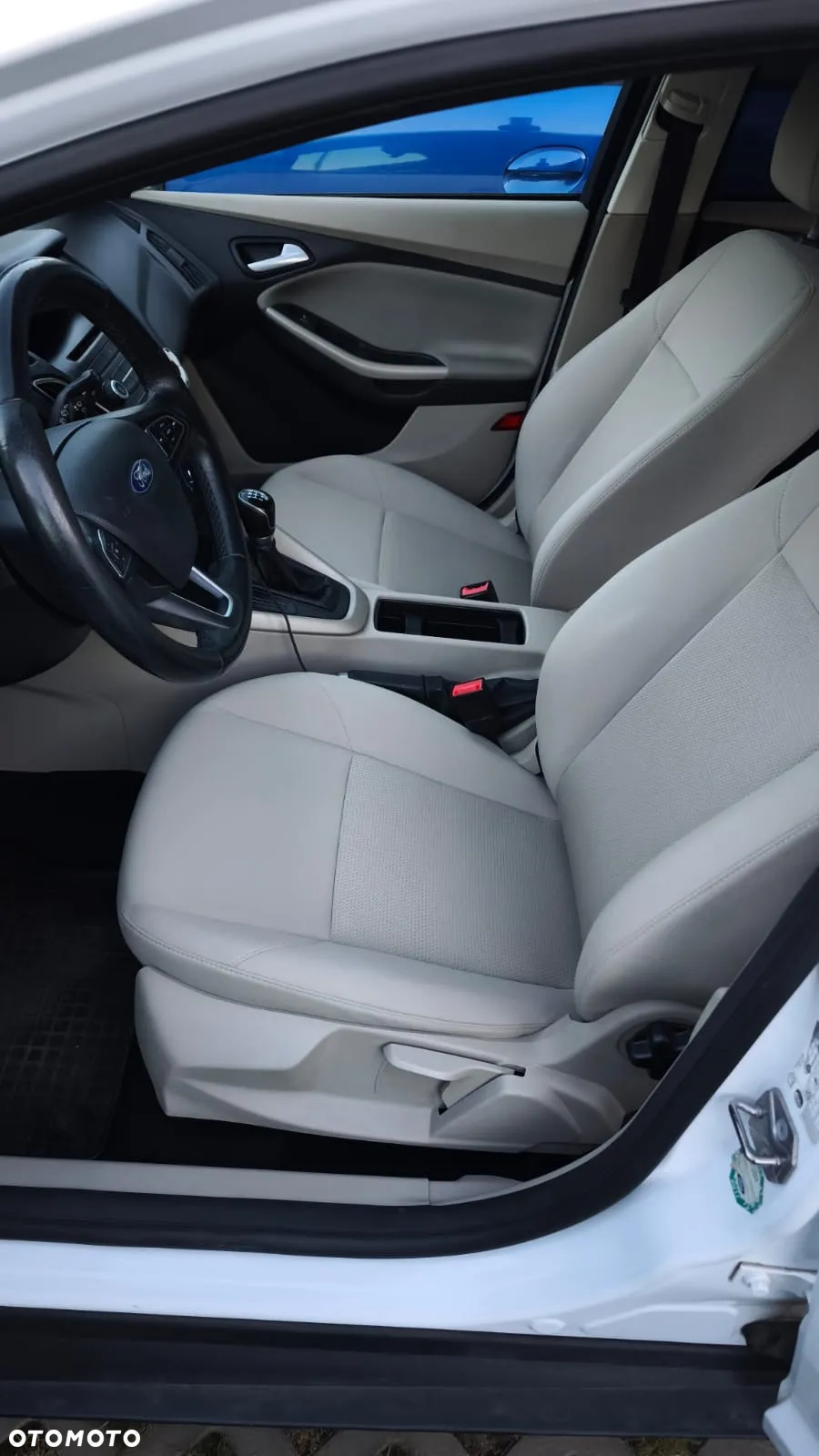 Ford Focus 1.6 Trend - 21