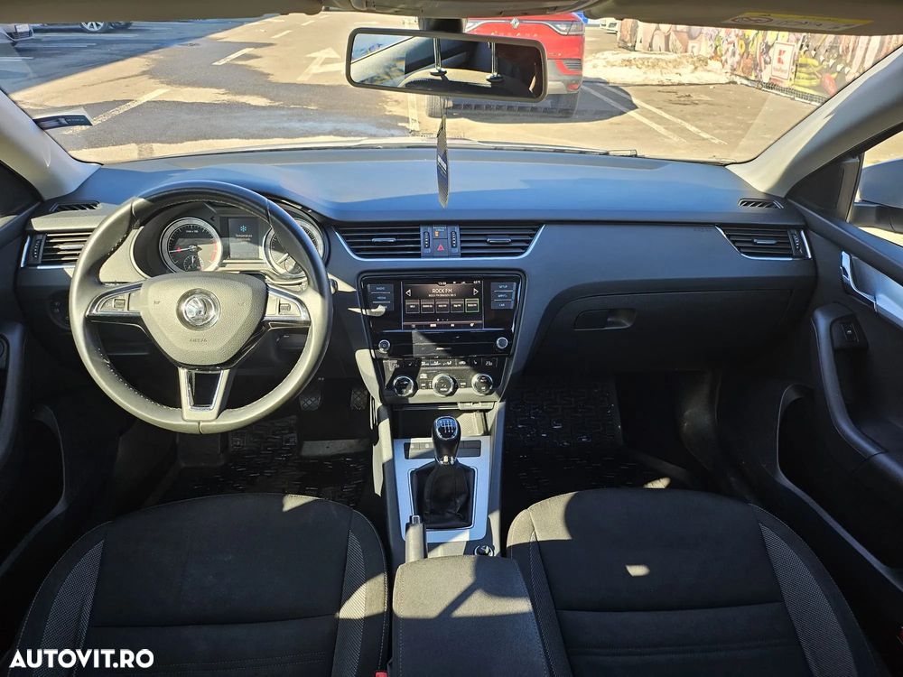 Skoda Octavia 1.0 TSI Style - 6