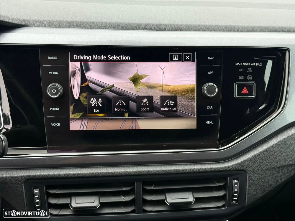 VW Polo 2.0 TSI GTI DSG - 30