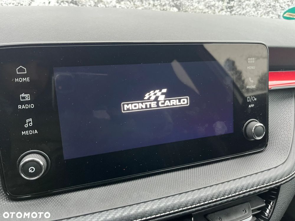 Skoda Fabia 1.0 TSI Monte Carlo - 18