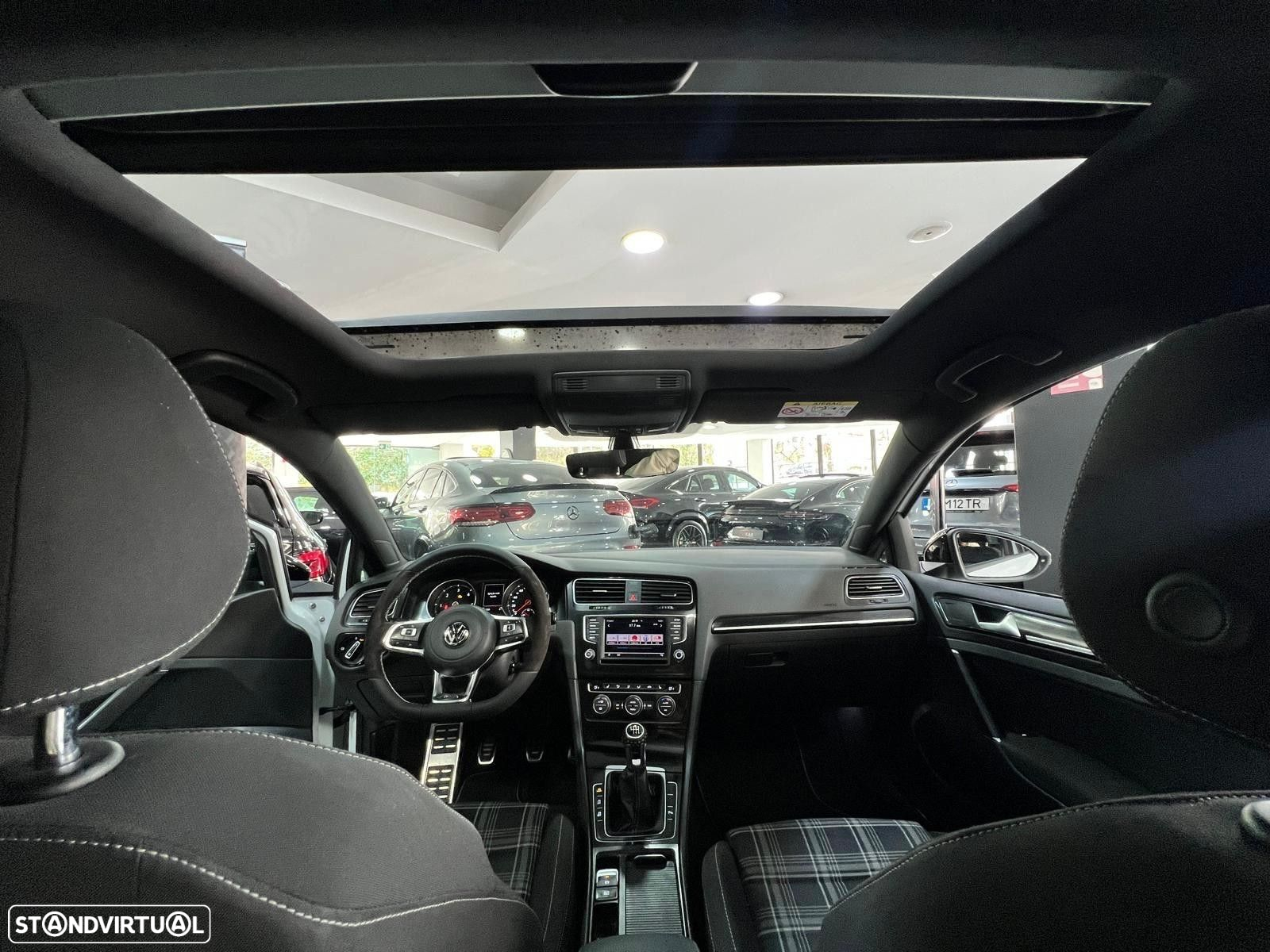 VW Golf 2.0 TDi GTD - 30
