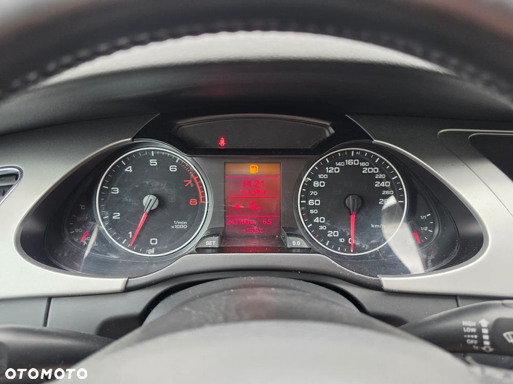 Audi A4 Avant - 23