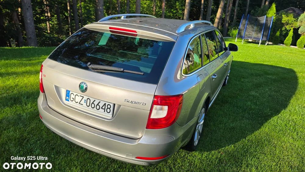Skoda Superb 2.0 TDI Family - 14