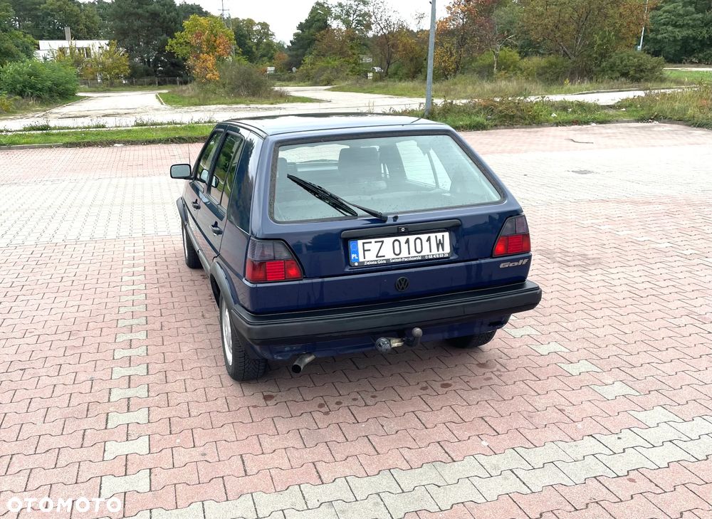 Volkswagen Golf 1.6 GL TDLLK TD - 13