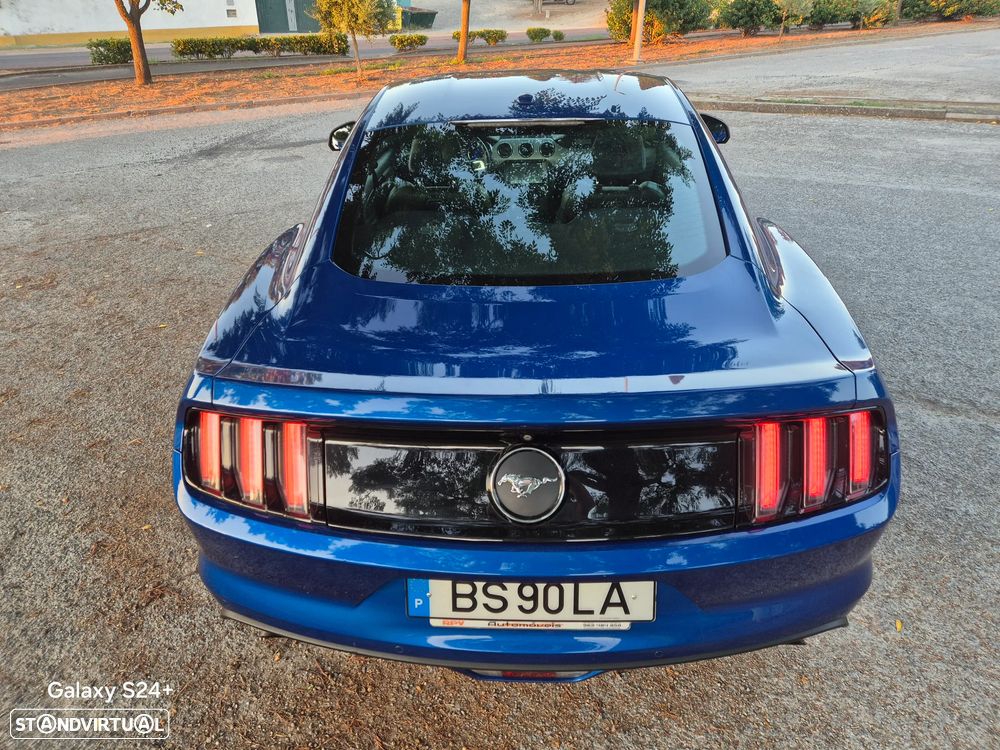 Ford Mustang 2.3 Eco Boost - 5