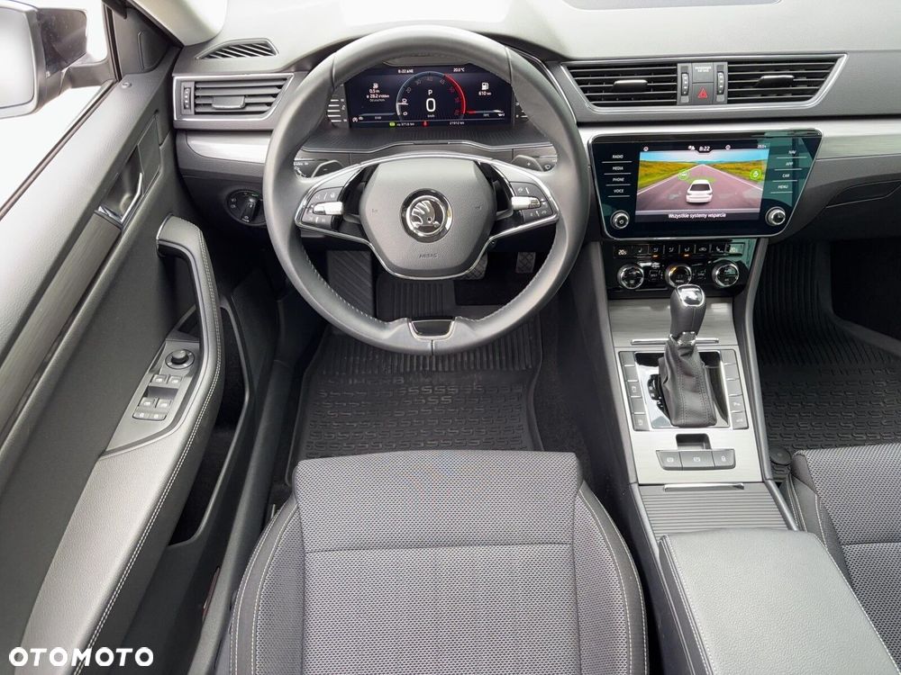 Skoda Superb 2.0 TDI SCR Style DSG - 25