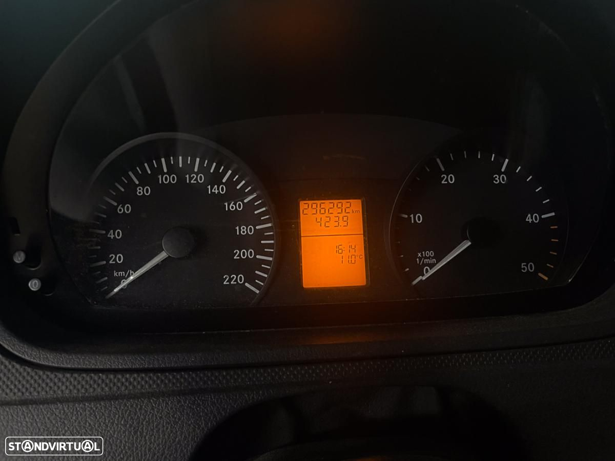 Mercedes-Benz Vito - 7