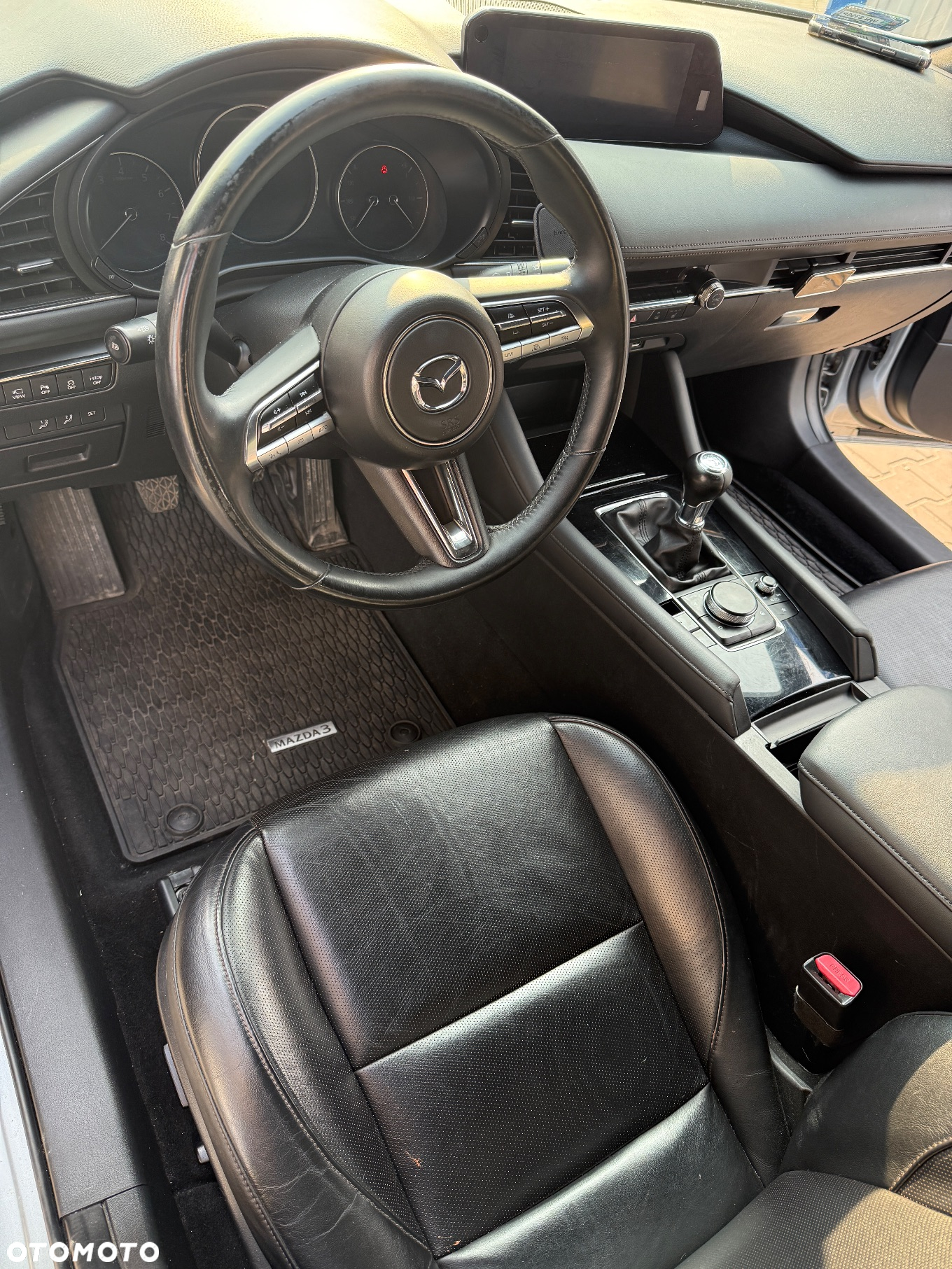 Mazda 3 SKYACTIV-X AWD 2.0 M-Hybrid SELECTION - 8