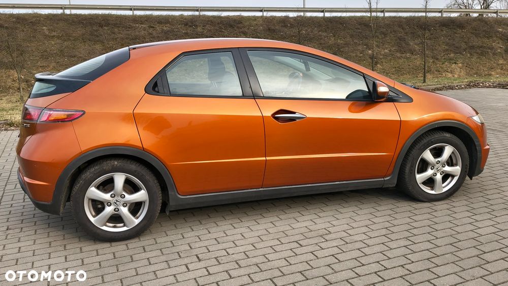 Honda Civic 1.4 Comfort - 8