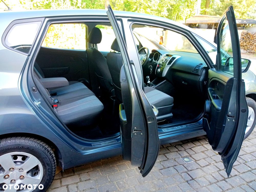 Kia Venga 1.4 CVVT Vision - 10