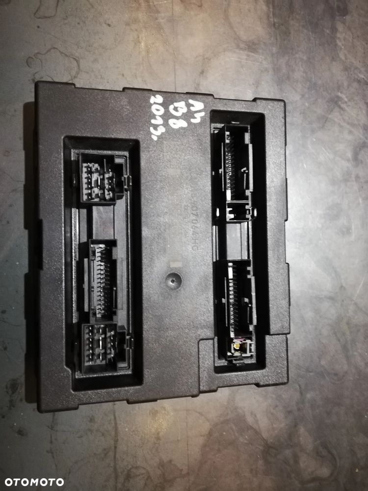 MODUŁ KOMPUTER STEROWNIK KOMFORTU AUDI A4 B8 LIFT 8K0907064HG - 1