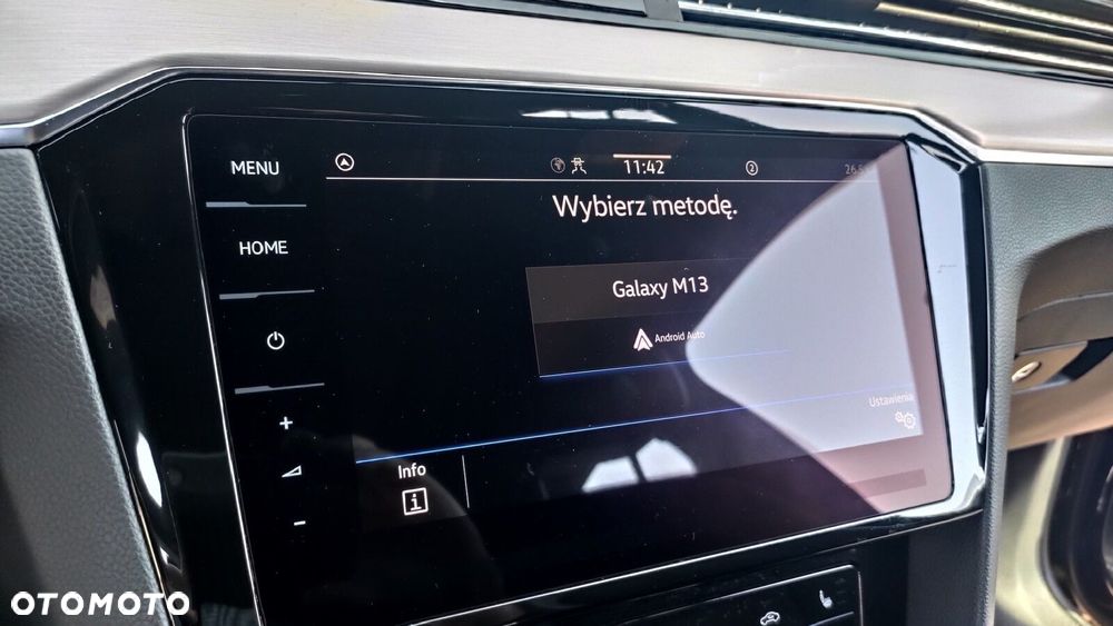 Volkswagen Passat - 20