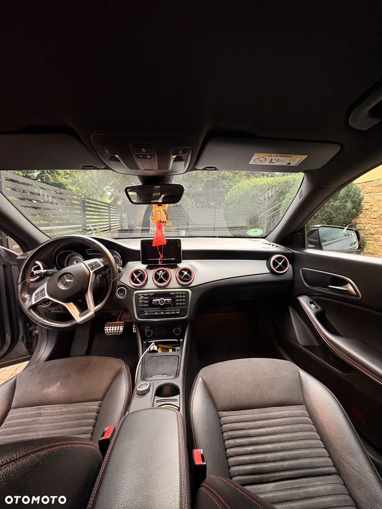 Mercedes-Benz CLA - 7