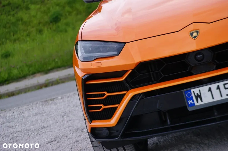 Lamborghini Urus Standard - 9