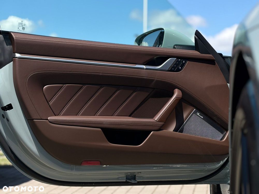 Porsche 911 - 23