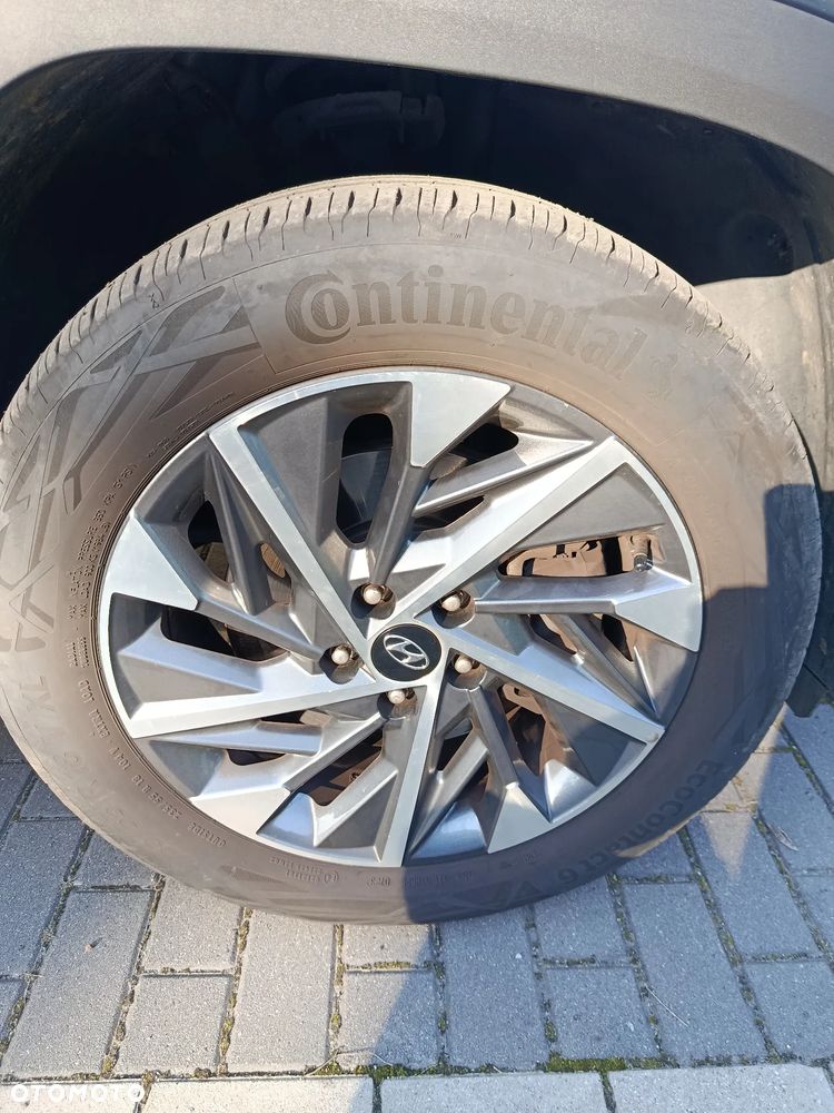 Hyundai Tucson - 25