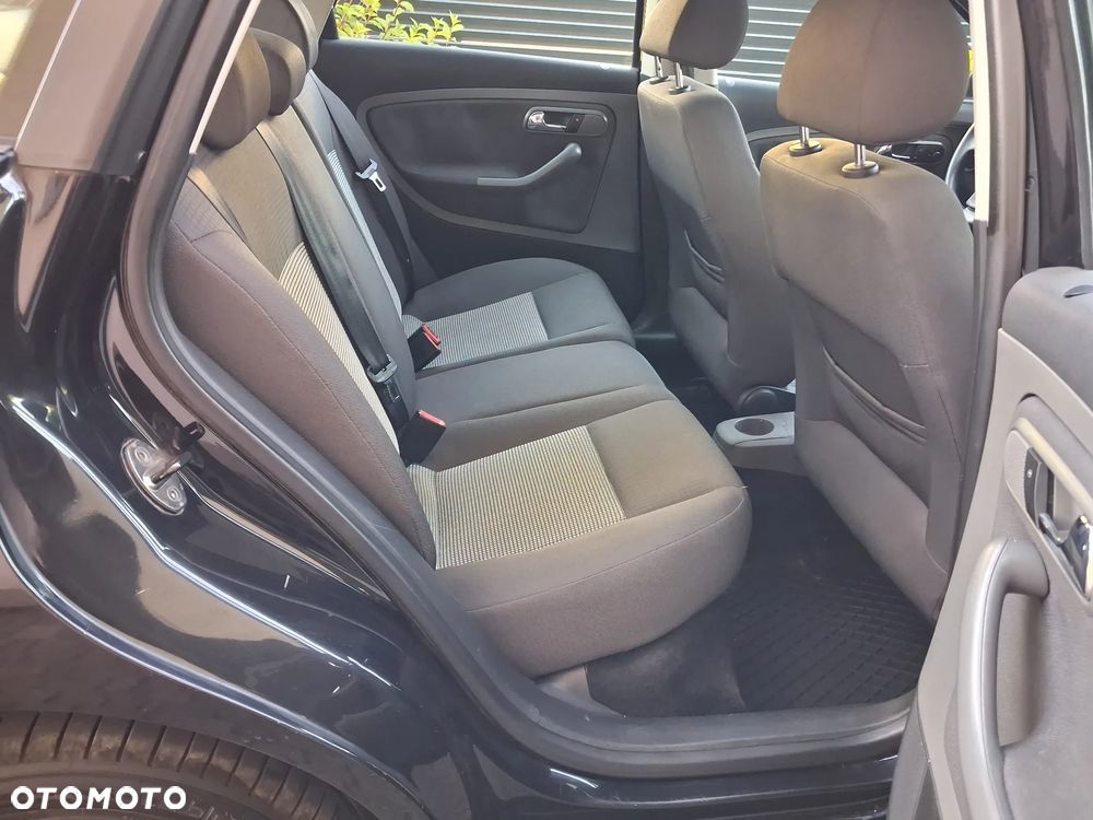 Seat Ibiza 1.4 16V Entry - 10