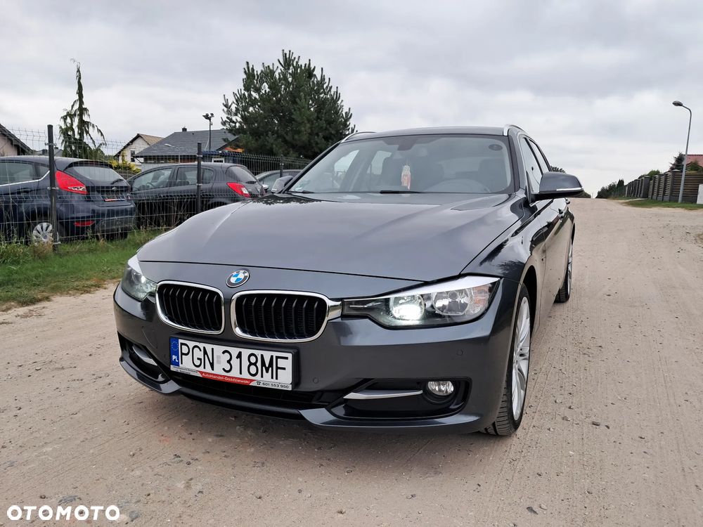 BMW Seria 3 320d Sport Line