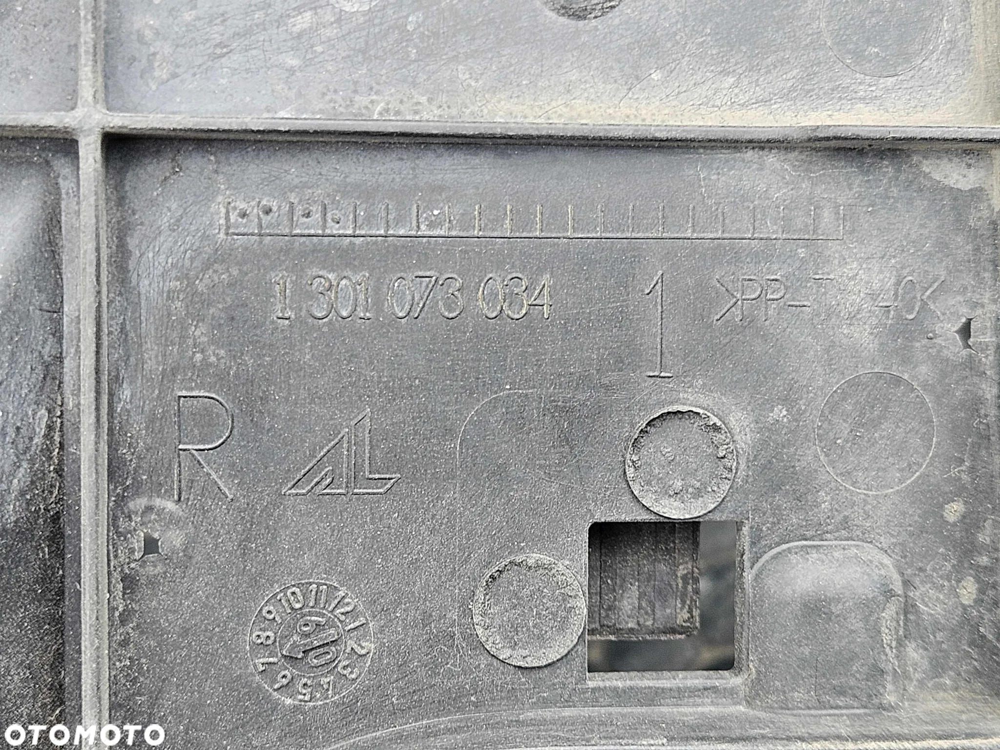 Slizg Lampy Mocowanie Lampa Uchwyt Pod Lampe Lewy Prawy Spryskiwacz Czujnik Audi A4 B8 - 38