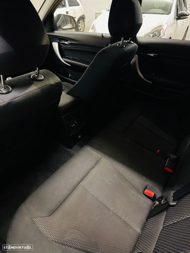 BMW 116 d EfficientDynamics Edition Sport Line - 6