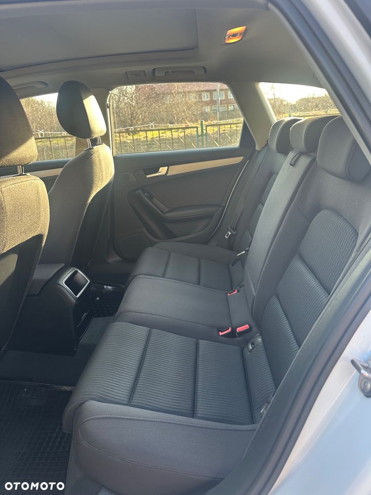 Audi A4 Avant 2.0 TDI - 13