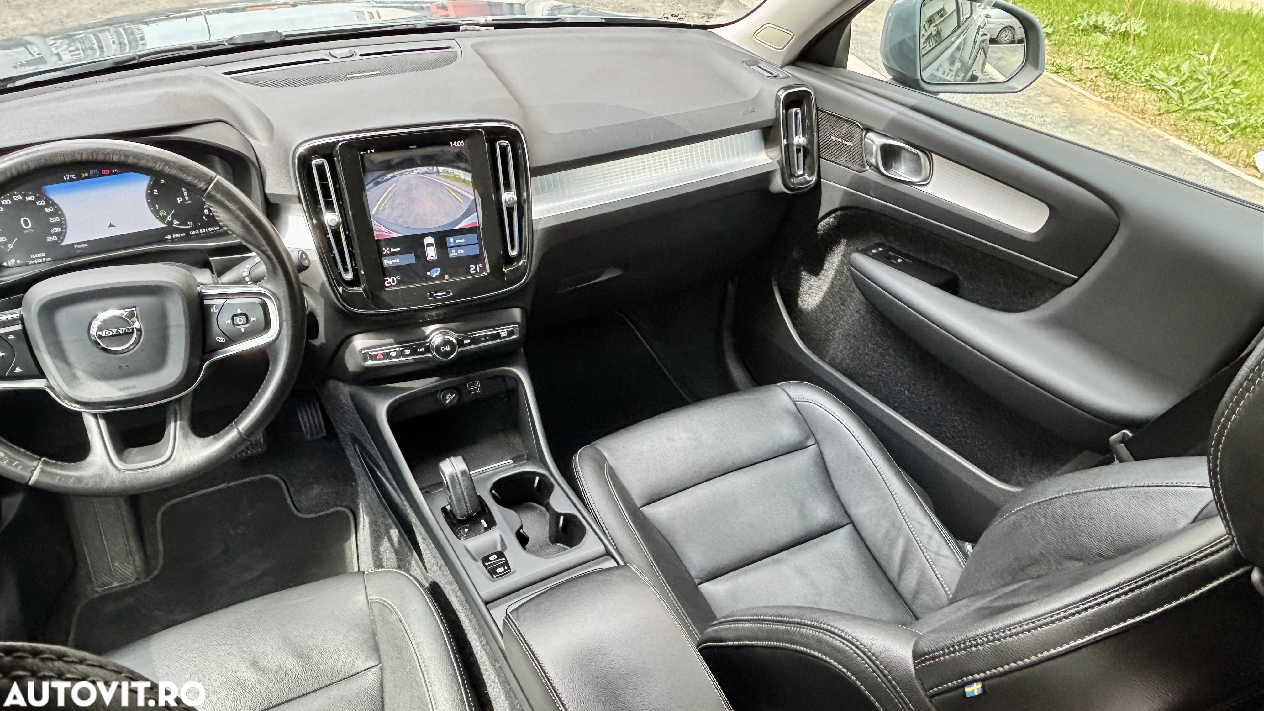 Volvo XC 40 T2 AT8 Momentum - 7