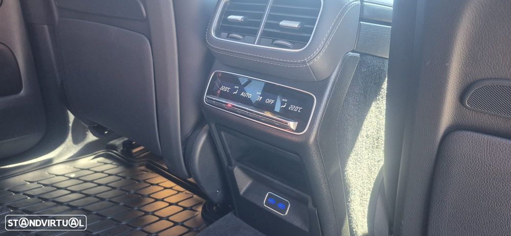 Mercedes-Benz GLE 53 AMG Hybrid 4Matic+ - 39