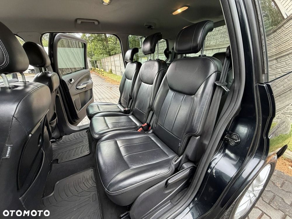 Ford Galaxy 2.0 TDCi Titanium - 11