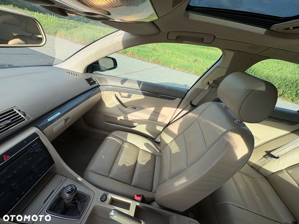 Audi A4 Avant 1.8 T quattro - 9