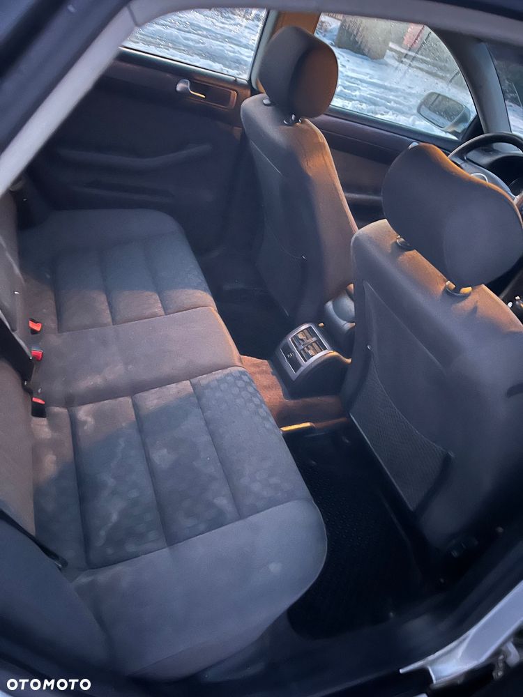 Audi A6 Limousine 2.4 Multitronic - 13